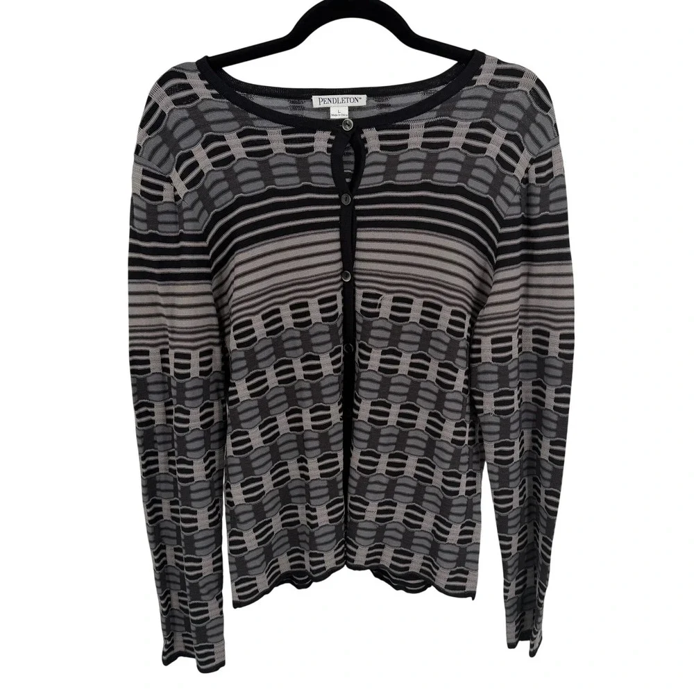 Pendleton Women's L‎ Cardigan Black Grey Cityscape Knit Button Long Sleeve